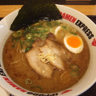 イップウドウ ラーメン エクスプレス_1