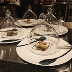 YANAGI - 秋刀魚の瞬間スモーク 茄子のピューレ リコッタチーズ