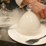 YANAGI - 秋刀魚の瞬間スモーク 茄子のピューレ リコッタチーズ