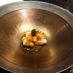 YANAGI - 伊勢海老のバリエーション 身 ～浅利のジュレとサフランのソース～