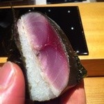 鮨小山 - 鯖すし