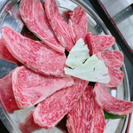 焼肉 兆治 - めっちゃ柔らかい！！上カルビ！！