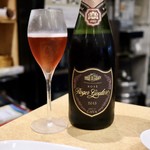 波へい - ロジャーグラート・カバ・ロゼ