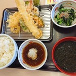 天丼・天ぷら本舗 さん天 - 大いかと海老の天ぷら定食