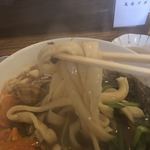 駕籠休み - うどんリフト。湯気で煙ります。