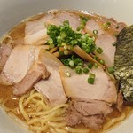 中華そば おかべ - 2019年11月　チャーシュー麺　990円