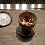 USHIGORO S. NISHIAZABU - 松茸とスッポンの牛コンソメ