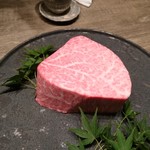 USHIGORO S. - シャトーブリアンのステーキ