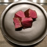 USHIGORO S. - シャトーブリアンのステーキ