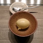 USHIGORO S. - 自家製アイスクリーム