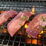 空 - ●大瓶ﾋﾞｰﾙ550X2＋塩ﾀﾝ1200＋ﾛｰｽ650＋ﾊﾗﾐ650＋ﾚﾊﾞｰ400＋上ﾐﾉ500=4,500円 2019年10月