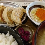 SAPPORO餃子製造所 - 