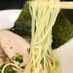 Menya Mankai - 塩煮干中華そば　麺アップ