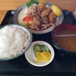 ひの食堂 - カキフライ焼肉定食