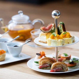 六甲山サイレンスリゾート カフェテリア_1