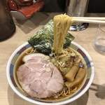 ラーメン 億人隊長 - 