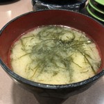 回転寿司とっぴ～ - 味噌汁