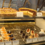 ブーランジェリー パティスリー トレトゥール アダチ - 店内