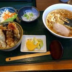 Kuidokoro Momoya - ミニ天丼とラーメンセット