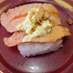 Sushiro - 炙りサーモン自家製タルタル