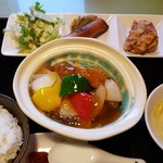 Tonkou - 酢豚定食