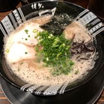 Hakata Issou - ラーメン