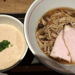 麺と心 7 - 鮭白湯と3種のキノコの和えつけ麺（2019年10月後半限定）