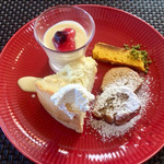 パッパーレ - ●パスタランチ 2,000円デザート盛り合わせ