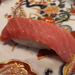 玄海鮨 - マグロは トロですね