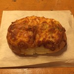 International House Café - ガーリック・チーズ・ストリップ