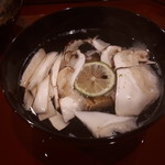 Chiso Kondou - 甘鯛と松茸のお椀