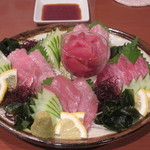 麺-BAR- KOMOAN - 長崎 生本マグロ 5種食比(中トロ・赤身・ホホ肉・頭肉・中落) 2500円
