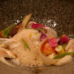 京都 いと - 伊勢海老、ポルチーニ茸の黒オリーブと海老のエスプーマ仕立てアップ