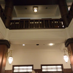 カフェ ラウンジ アンド バー アゼリア - 館内