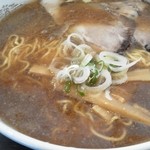 王道の旭川ラーメンだ