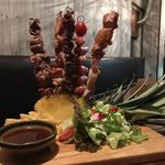 自家製チーズ&熟成肉 ダイニングバル ITADAKI - シュラスコすごいー！