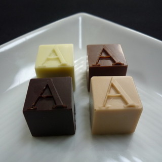 アルマーニ ドルチ_1