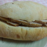 ル・プチメック - 豚肉のエピス風味のサンド