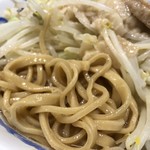 ジャンクガレッジ  - らーめん(太い麺)