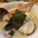 九十九ラーメン - 九十九豚骨ラーメン　750円税込