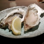 海豚 - 老者舞 殻付き牡蠣 ＠190円