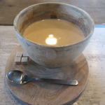 ハナトコ - 「ほうじ茶ミルク(ホット)」（４３０円）