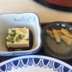 Kitakumamoto Sabisueria Resutoran - 小鉢、漬物