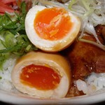 松屋 - たまご断面