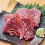 marbled horse sashimi