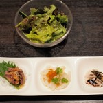 馬肉×ワイン 気まぐれバル 恵比寿 Whim - ""特選盛り合わせ"・"気まぐれWhimサラダ""