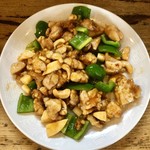 Koukaku - 腰果鶏丁（カシューナッツと鶏肉の炒め）