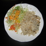 ディル レストラン - サラダ＆シーフードプラオ