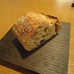 アノニム - パン