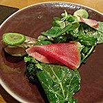 アノニム - 鰆の半生　温玉・冬野菜の蕪と貝柱のソースサラダ仕立て